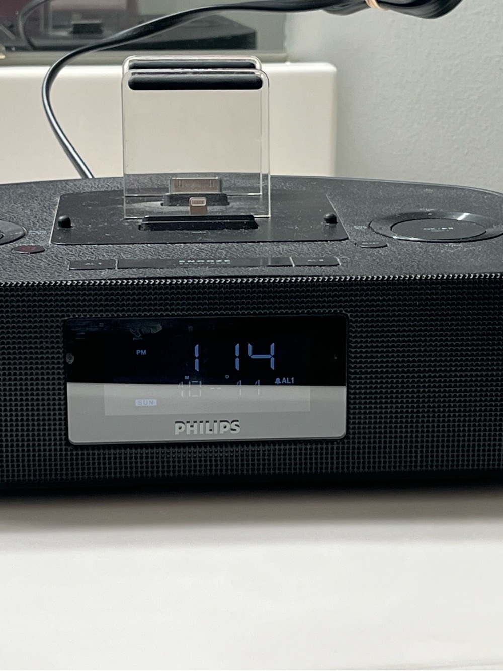 Philips Black Dual Docking Clock Radio